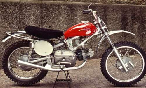 Aermacchi Cruz de motocross de 250 cc y de 1960.