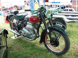 Ariel 1000 Square Four