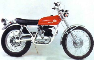 La primera T.T, la Montesa King Scorpion 250 de 1.970