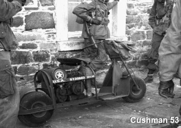 La Cushman 53, es una motocicleta creada en Estados Unidos durante la Segunda Guerra Mundial para facilitar la movilidad de tropas aerotransportadas tras ser lanzadas en paracaídas.