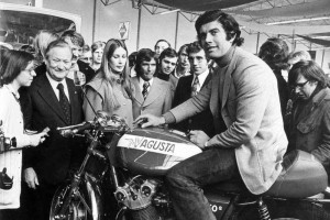 Giancomo Agostini y su MV Agusta en 1972