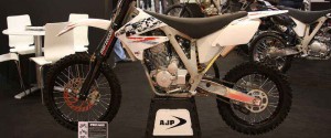 AJP PR3 MX, 200cc. de 2010