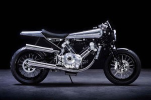En 2008, Marcos Upham adquirió los derechos del nombre Brough Superior. En 2013 conoció al diseñador Thierry Henriette y le pidió el diseño de una nueva motocicleta Brough Superior. Tres meses más tarde, un prototipo de una nueva SS100 se mostró en Milán.