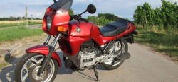 La BMW K75 C de1986, con motor de tres en vez los cuatro cilindros de la K100.