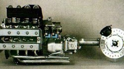 <div align="justify">Mas de 20 sensores fueron integrados en los cilindros y en la culata del motor para controlar la inyección electrónica del combustible del motor que trasladaban a los técnicos cual era la situación real del motor en cada momento, mostrando datos de lubricación, temperatura, desgastes, mejorando asi su rendimiento.</div>