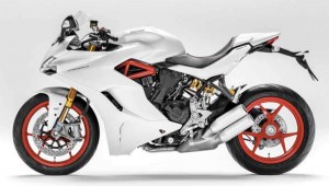 El color blanco es el más visible, ya que tiene un alto contraste con los objetos que nos rodean.