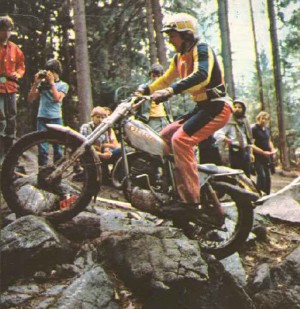 Mick Andrews con OSSA Pluma 250