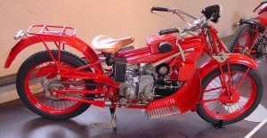 La Moto Guzzi GT 500 es una motocicleta construida a finales de 1920 por la compañía de motocicletas de Mandello del Lario. También llamada Moto Guzzi GT "Norge" ya que fue la protagonista del famoso viaje en 1928 por Giuseppe Guzzi, que salió de Mandello y llegó a cabo Norte en 28 días. Precisamente en honor al viaje al Cabo Norte, Norge adquirió el nombre en memoria del famoso dirigible del mismo nombre que había explorado el Ártico. 