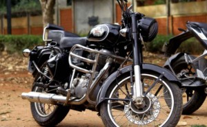 Royal Enfield Bullet 350 hecha por Royal Enfield de India