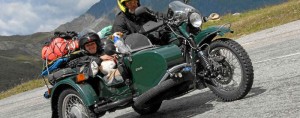 Ural con 'sidecar'. Motos pesadas de carga
