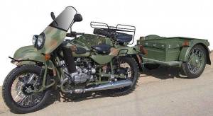 ¿Más carga? Se añade un remolque. Ural Ranger de 2017.