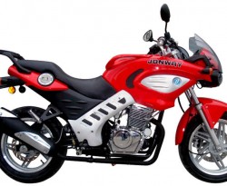 La Jonway YY250 YY250 es una moto potente y de bajo consumo basada en la BMW F650CS.