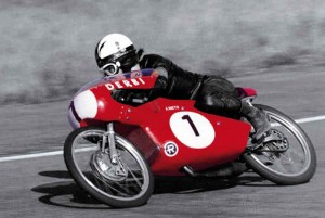 Angel Nieto con la Derbi Campeona del Mundo