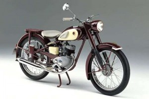 La YA-1 es la primera motocicleta producida por Yamaha Motor Company. Fue fabricada desde 1955 hasta 1958